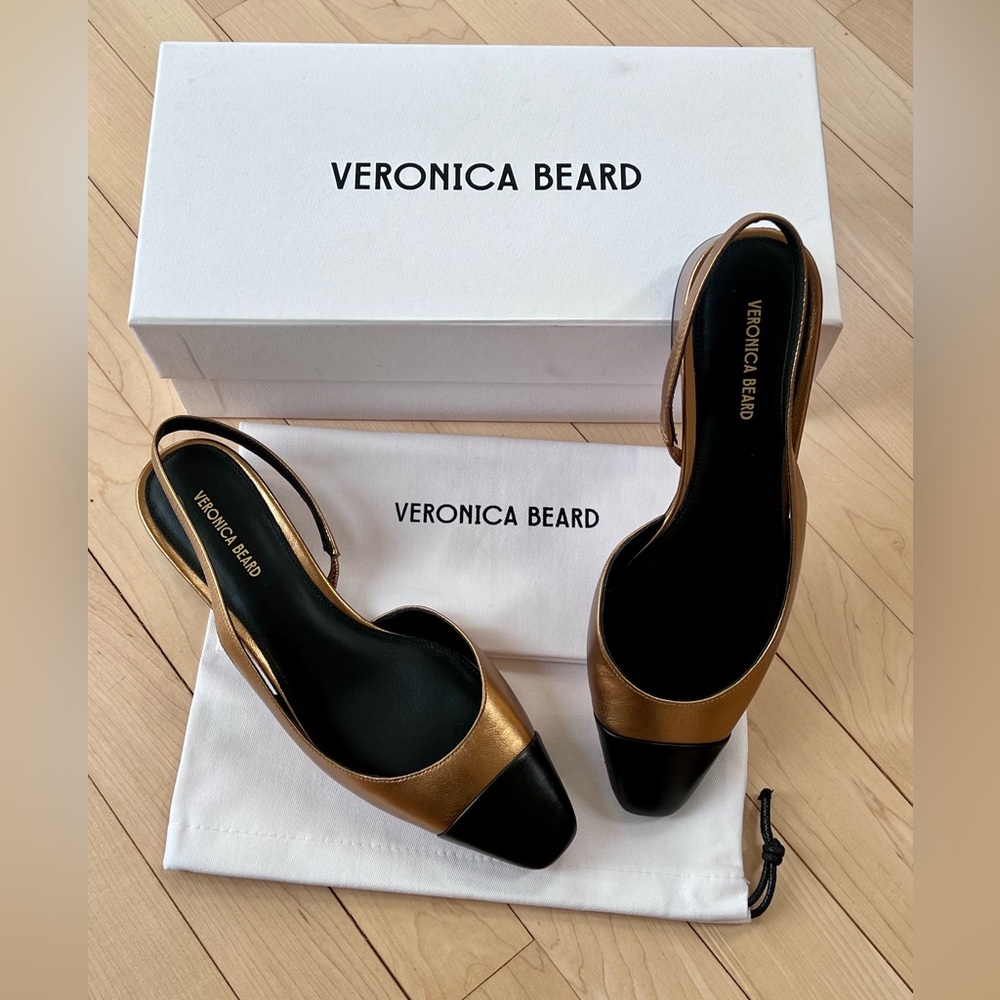 Veronica Beard metallic sling back shoe